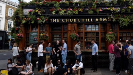 Защо измират британските пъбове?