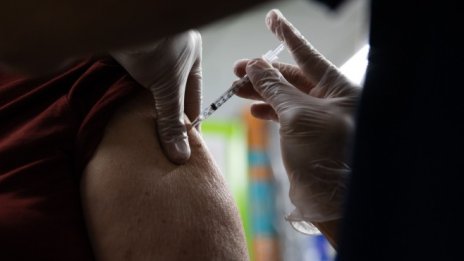 Pfizer: Бустерната доза възстановява силната защита срещу Covid-19 до 95,6%