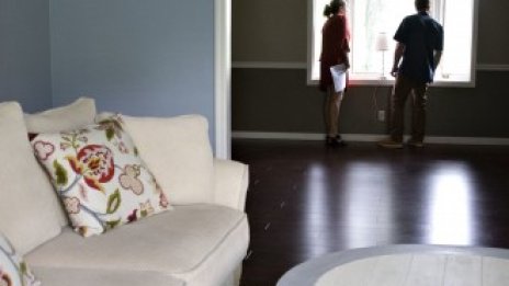 Продажбите на жилища в САЩ отбелязаха най-силния ръст от една година