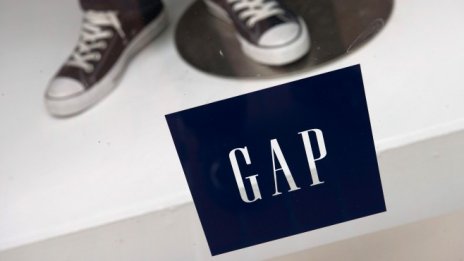 Gap ще затвори 350 магазина