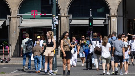 Доверието на инвеститорите в германската икономика отчита значителен ръст през юни