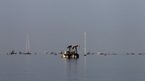 Приходите на венецуелската петролна компания намаляха с една трета през 2016 г.