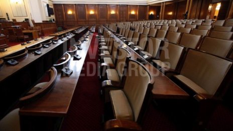 Законът за вероизповеданията мина на първо четене в парламента