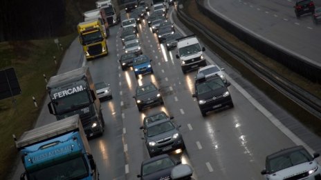 Израел обмисля да забрани дизела и бензина от 2030 г.