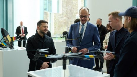 Германия и Украйна станаха стратегически партньори в отбраната, готвят и Drone Deal
