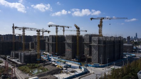 Държавните банки в Китай подкрепиха имотния сектор с кредитни линии за 30 млрд. долара