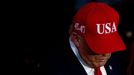 Почти половината европейци виждат Доналд Тръмп като враг на Европа