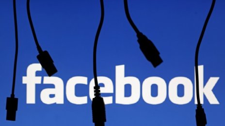 Акциите на Facebook отбелязаха исторически връх