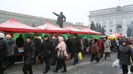 Инфлацията в Русия натежава на домакинствата с наближаването на изборите