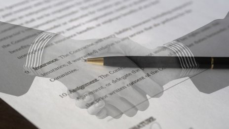 Европа задава темпа в глобалните сливания и придобивания през 2017 г.