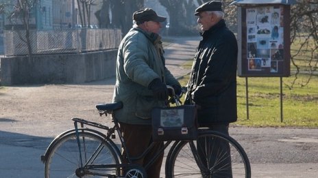 Безработните над 50-годишна възраст намаляват, отчита доклад