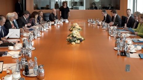 Германия ще защитава политиката си за излишъка по текущата сметка