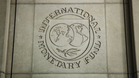 Ръстът на разходите и кризите поставят Европа под фискален натиск, според икономист