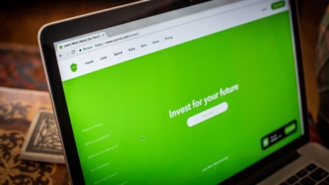 Масовите търговски платформи превръщат пазарите в игра