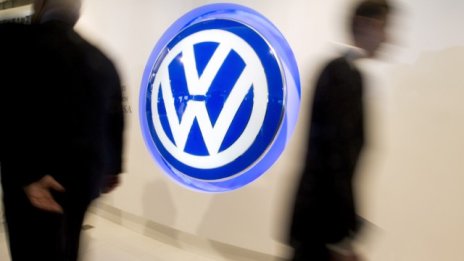 Volkswagen инвестира 82 млрд. евро  в автомобилното си подразделение
