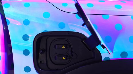 Как търговската война ще се отрази на продажбите на електромобили?