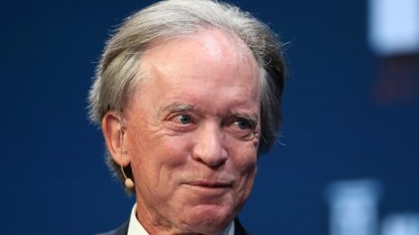 Бил Грос: Биткойнът вероятно няма да стане алтернатива на валутите