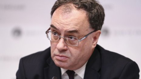 АЦБ ще трябва да върви по тънката линия между инфлацията и рецесията