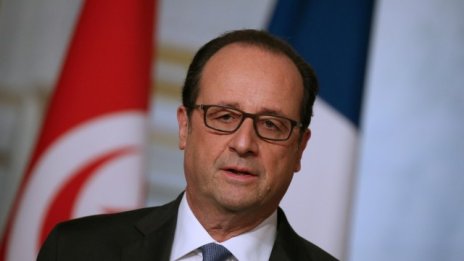 Процедурата за импийчмънт на Франсоа Оланд е задействана