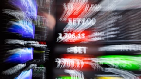 Предимно мрачно настроение на азиатските борси след спадовете на Wall Street