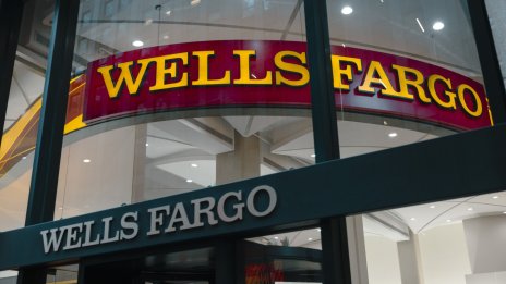 Wells Fargo отчете силно тримесечие, но предупеди за по-ниски приходи от лихви през 2024 г.
