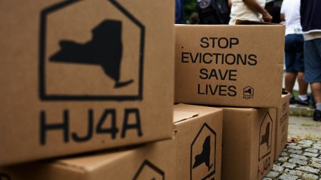 Броят на бездомните хора във Великобритания расте заради поскъпването на наемите