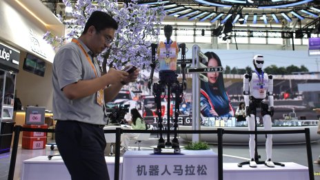 Готови ли са хуманоидните роботи за своя ChatGPT момент?