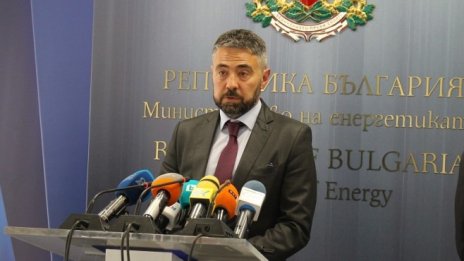 Живков: Ядрената енергетика може да помогне за декарбонизацията на икономиката