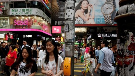 Китай ще купува половината от луксозните стоки до 2025 година