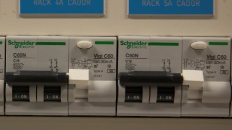 Френската Schneider Electric придобива британската Aveva за над 3 млрд. паунда