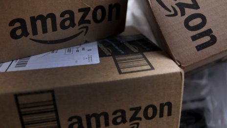 Служители на Amazon в Испания стачкуват за първи път