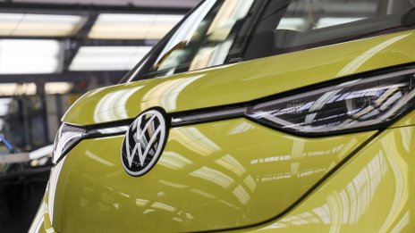 Глобалните продажби на Volkswagen нарастват с над 9% през ноември
