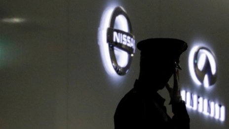 Шефът на Nissan Карлос Гон е отрекъл обвиненията за финансови злоупотреби