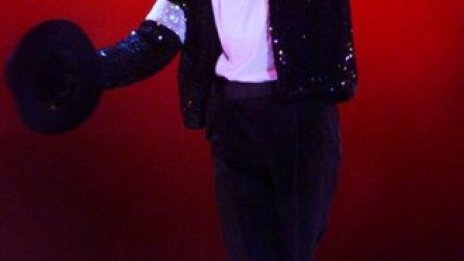 Майкъл Джексън и Елвис Пресли са спечелили най-много сред мъртвите знаменитости