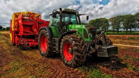 Правителството отпуска 47,5 млн. лв. в помощ на земеделски производители