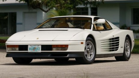 Ferrari Testarossa от Miami Vice отива на търг
