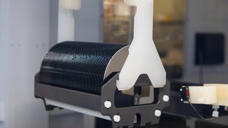 Европейската автомобилна индустрия се подготвя за недостиг на чипове до няколко дни