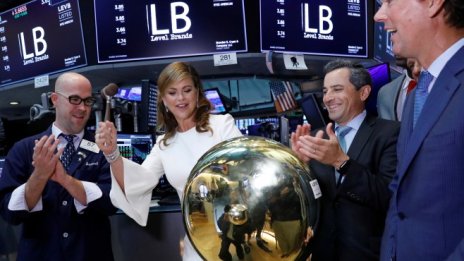 Nasdaq започва сесията с пореден възход*