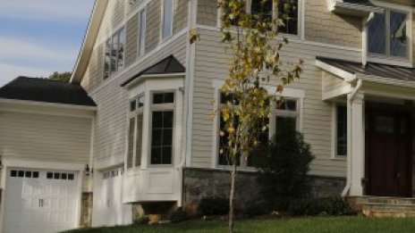 Половината от най-големите жилищни пазари в САЩ са надценени