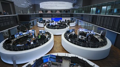 Европейските фондови борси успяха да обърнат низходящата тенденция