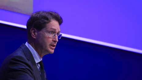 Изпълнителният директор на Mercedes се застъпва за отворените пазари