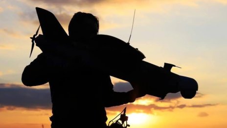 Масирана атака с дронове в Русия, BlackRock ще участва във възстановяването на Украйна