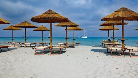 Плажовете да се отдават под наем, а не на концесия, предлага министърът на туризма