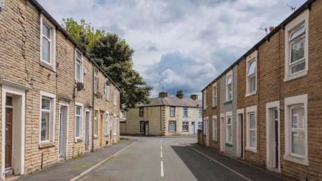 Пазарът на жилища под наем във Великобритания се движи на две скорости