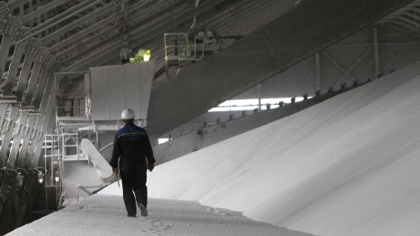 Приходите на Русия от износ на изкуствени торове са нараснали със 70% през 2022 г.