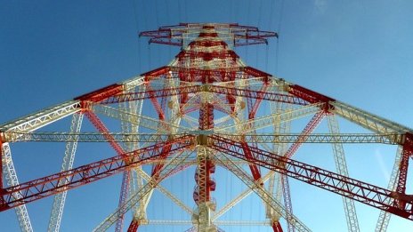 Енергийни експерти: Има изкривяване на свoбодния пазар на ток