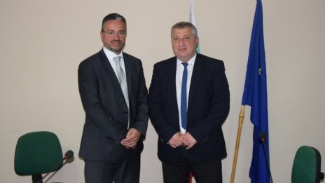 ЧЕЗ дава 2 млн. лева за електромери с дистанционен отчет в Дупница