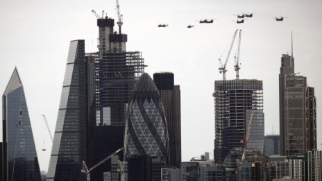 Мей се отказа от искането за лесен достъп на британските банки до пазарите на ЕС