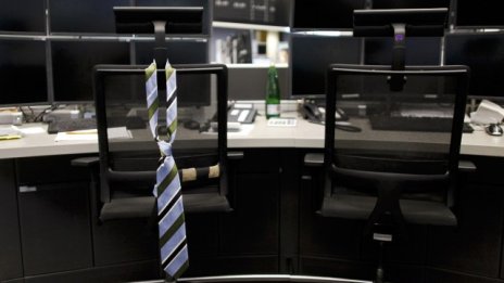 Финансовите инструменти бавно намират място в семейния бюджет на българите