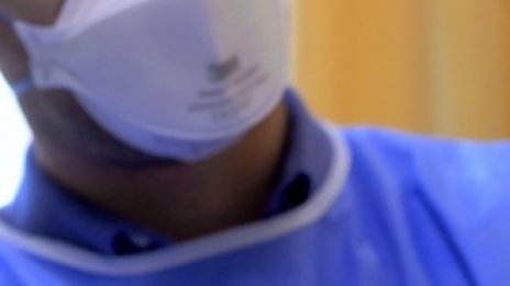 Болниците в Източна Европа са под натиск заради новата вълна на пандемията